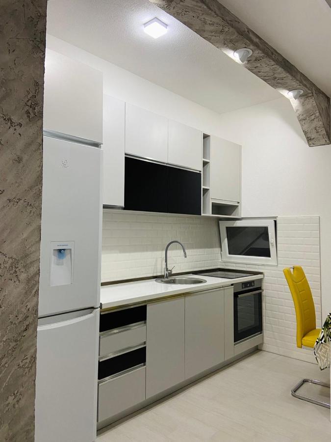 Id Apartments Tivat Buitenkant foto