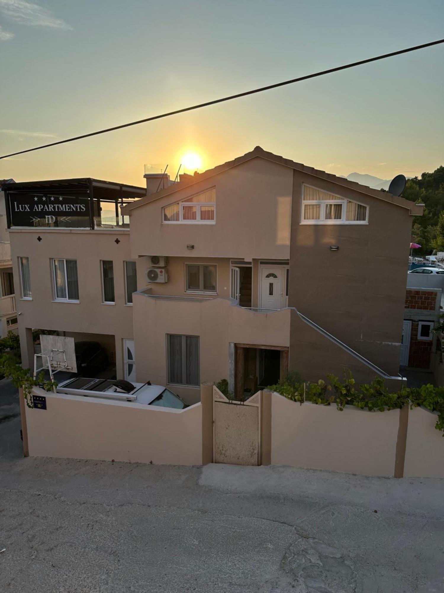 Id Apartments Tivat Buitenkant foto