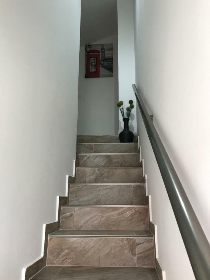 Id Apartments Tivat Buitenkant foto